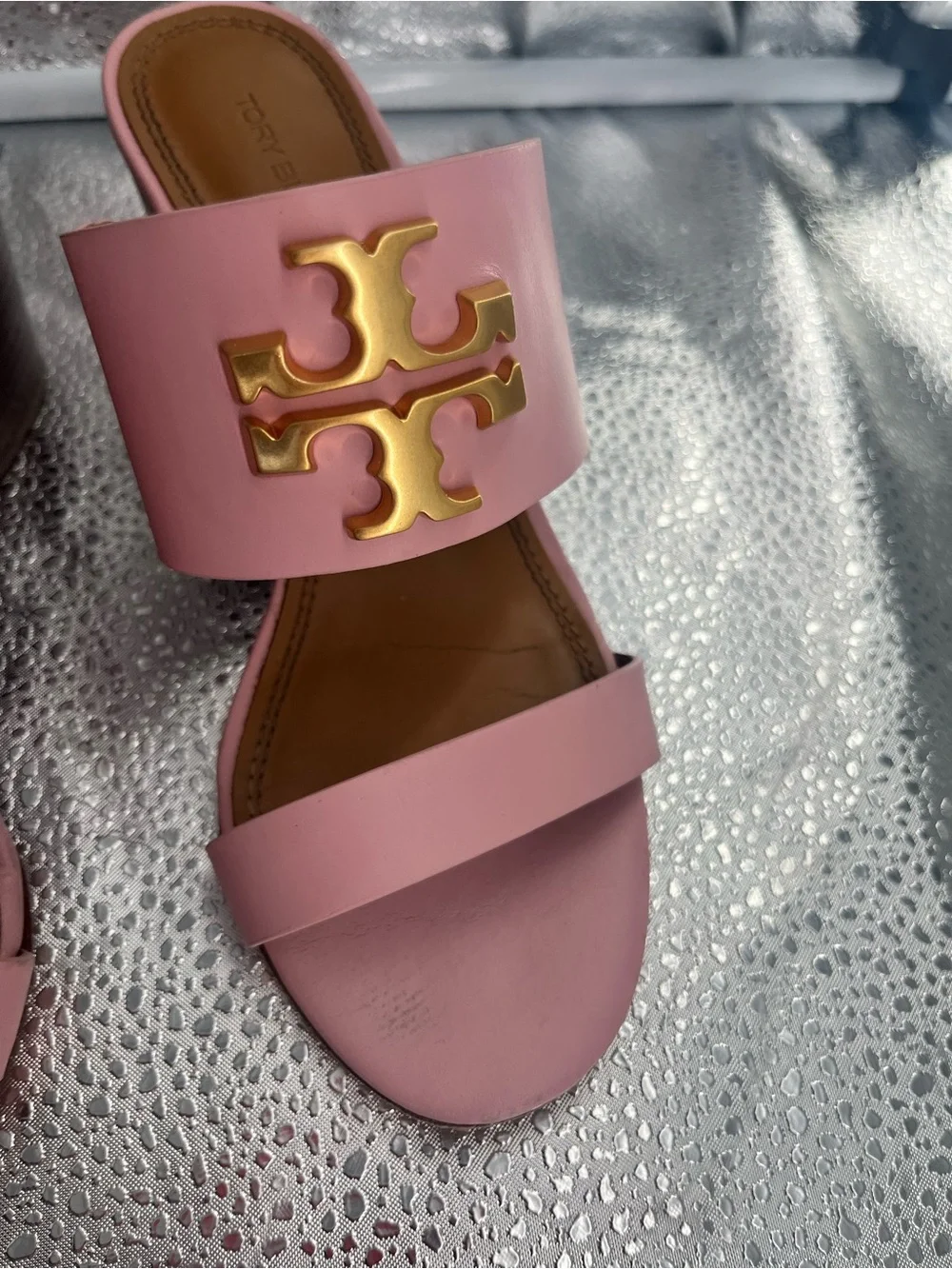 Tory Burch Pink Leather Gold Logo Block Heel Mules Size 5